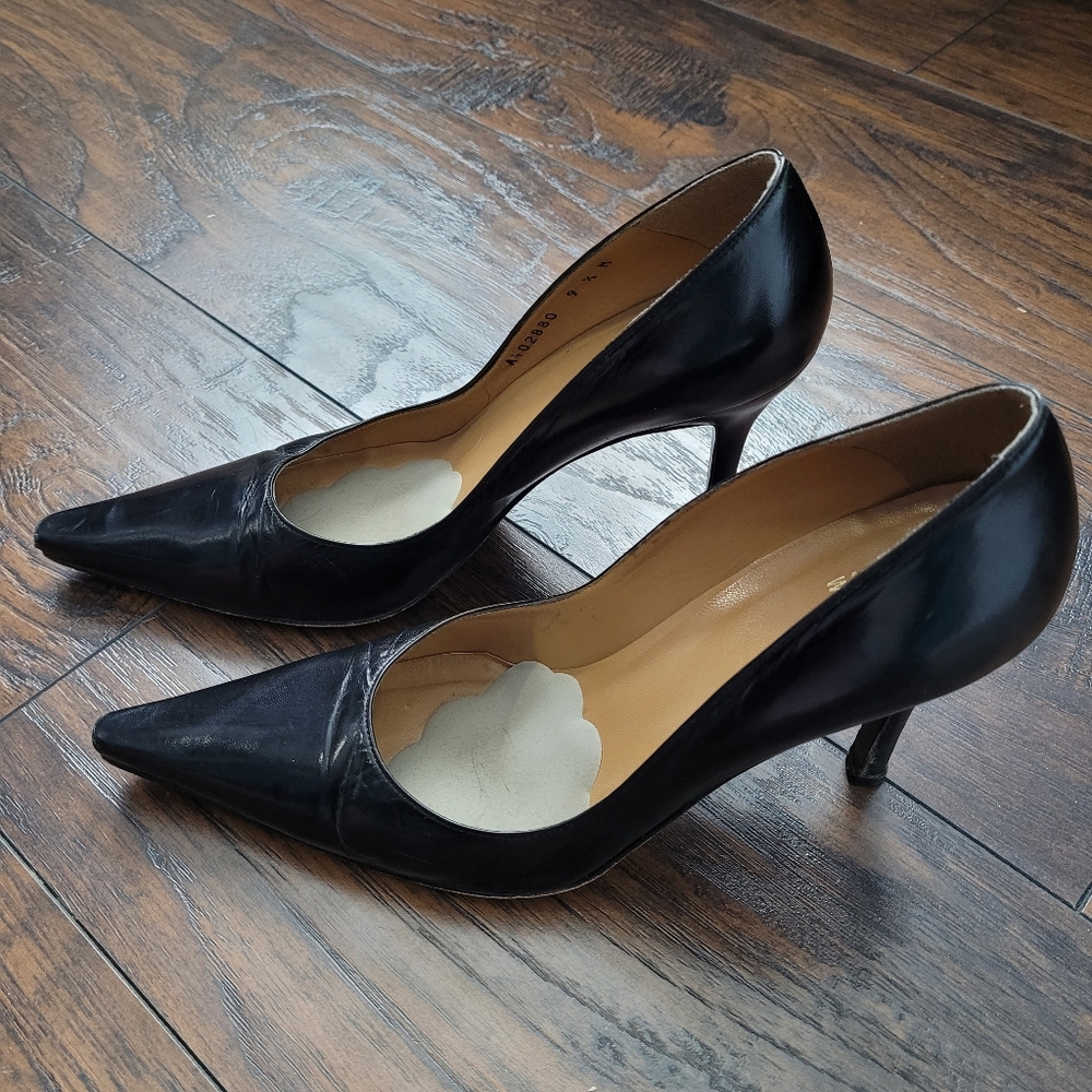 ♥️Stuart Weitzman Shoes ♥️ - Picture 5 of 5